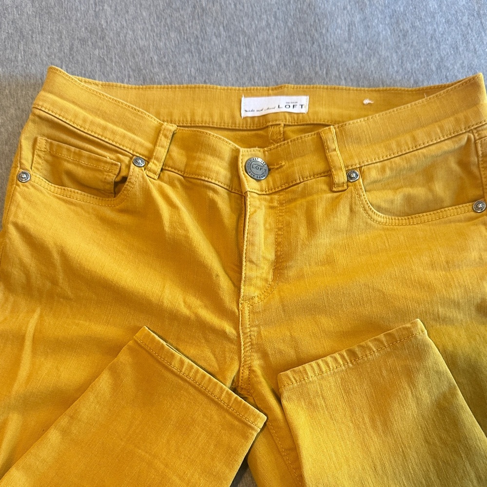 LOFT Women's Mustard Skinny Jeans